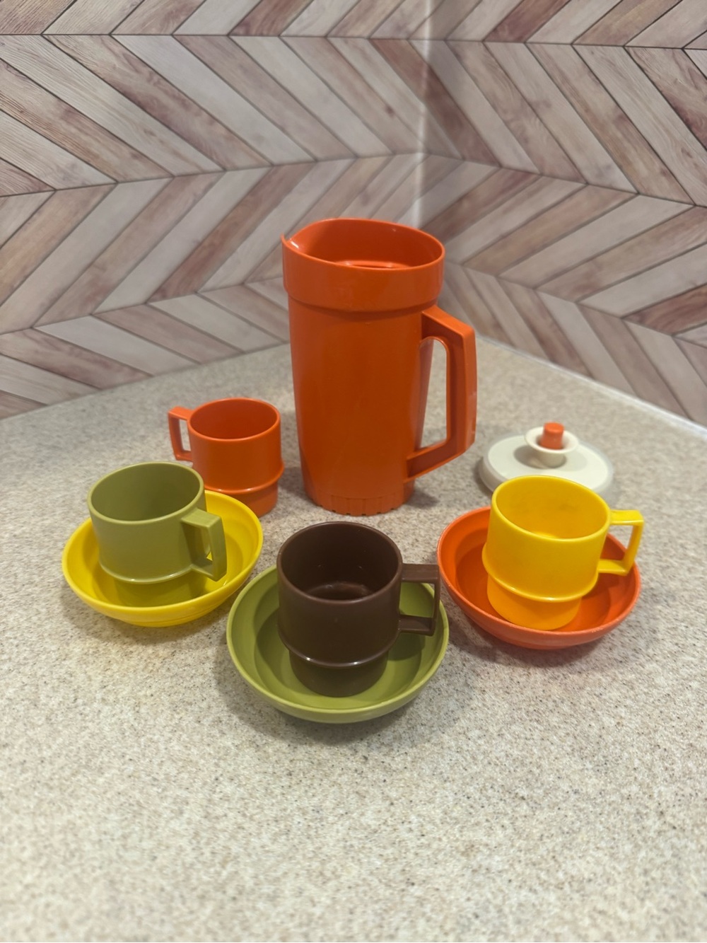 Vintage Tupperware mini-serve set 70s Havest colors. 9 pieces